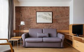 Wello Apartments